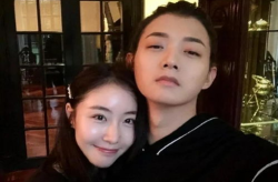 娱乐圈吃瓜壁纸高清,高清揭秘明星幕后生活